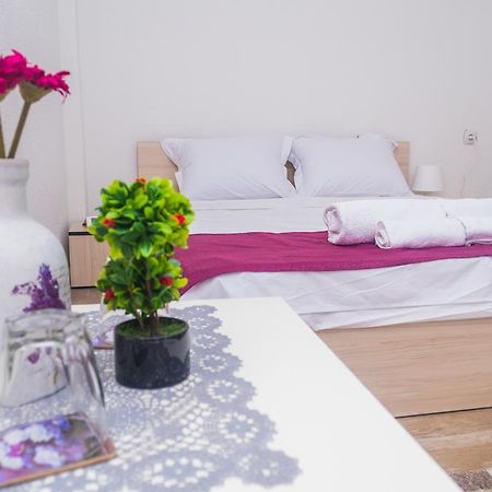 Bed & Breakfast Delikates Sztokajovo Kültér fotó