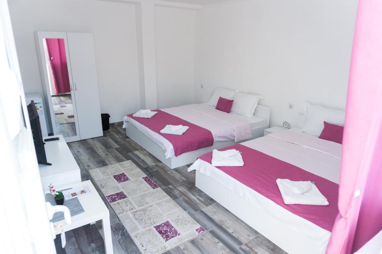 Bed & Breakfast Delikates Sztokajovo Kültér fotó
